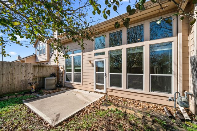 1742 Pepper Hill Lane, Sugar Land, TX 77479