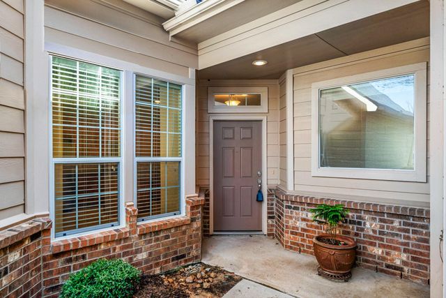 1742 Pepper Hill Lane, Sugar Land, TX 77479