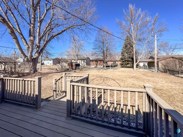 5408 W 52nd St Street, Sioux Falls, SD 57106