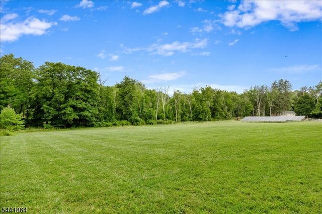 161 Musconetcong River Rd, Lebanon Twp., NJ 07882