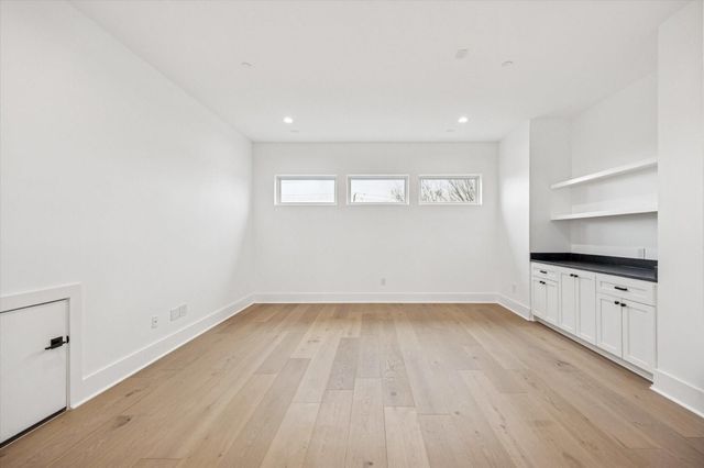 4509 Mimosa Drive, Bellaire, TX 77401