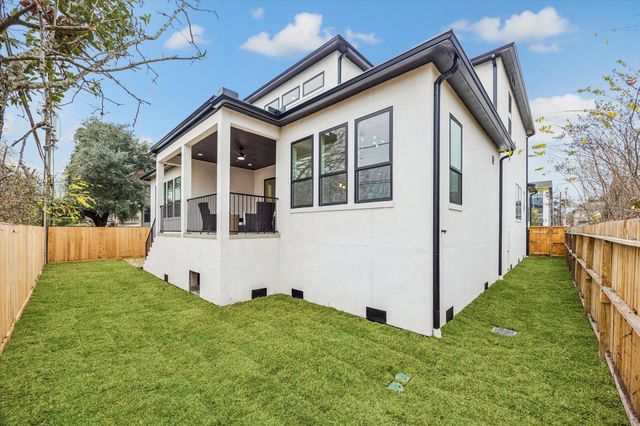 4509 Mimosa Drive, Bellaire, TX 77401