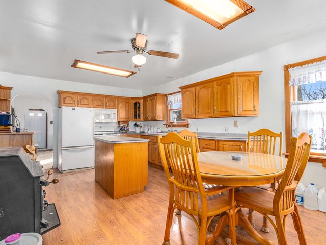 17902 Locust Street, Lansing, IL 60438