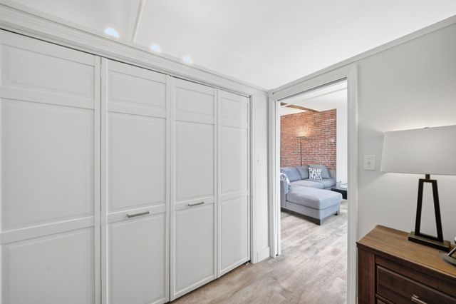 172 Middle St 501, Lowell, MA 01852