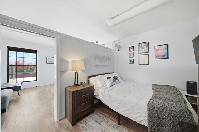 172 Middle St 501, Lowell, MA 01852