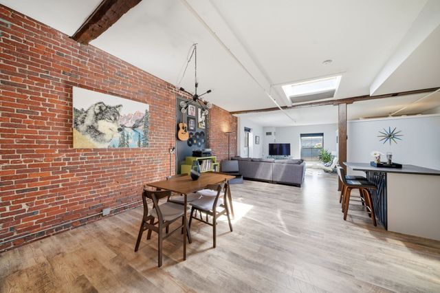 172 Middle St 501, Lowell, MA 01852