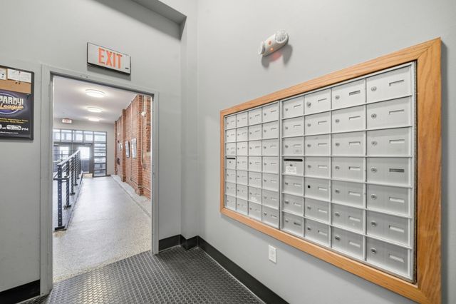 172 Middle St 501, Lowell, MA 01852