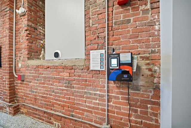 172 Middle St 501, Lowell, MA 01852