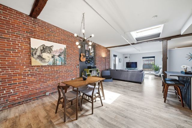 172 Middle St 501, Lowell, MA 01852