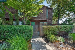 2340 Westcliffe Ln L, Walnut Creek, CA 94597