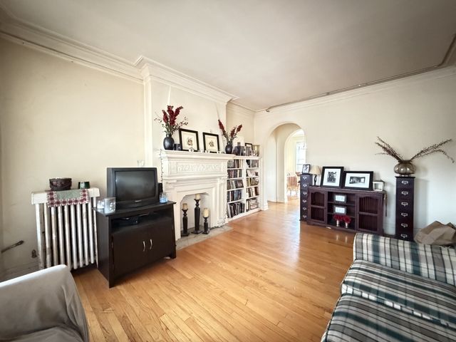918 Green Bay Road 3E, Winnetka, IL 60093