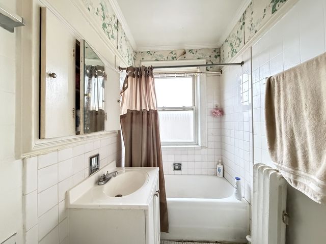 918 Green Bay Road 3E, Winnetka, IL 60093