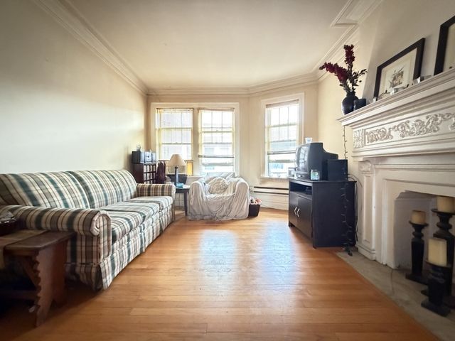 918 Green Bay Road 3E, Winnetka, IL 60093