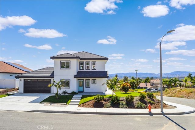 29329 Kemper Lane, Highland, CA 92346