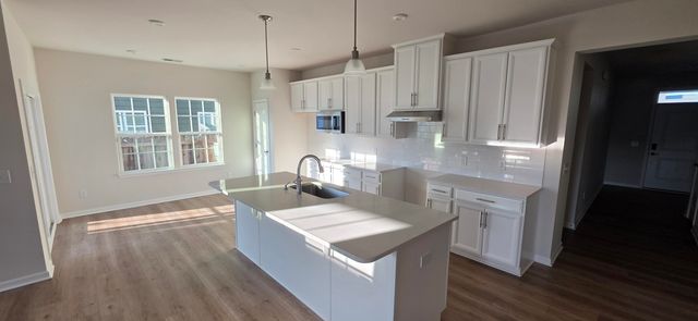 7003 Glass Ct, Spartanburg, SC 29307