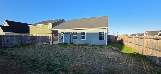 7003 Glass Ct, Spartanburg, SC 29307