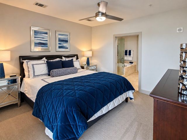 1400 Mckinney Street 1309, Houston, TX 77010