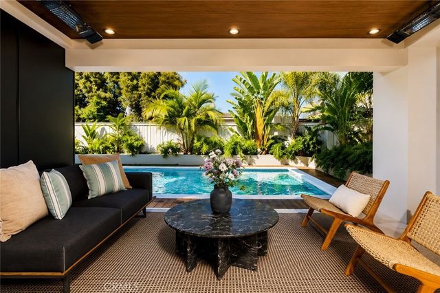 16732 Edgewater, Huntington Beach, CA 92649
