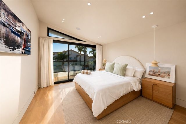 16732 Edgewater, Huntington Beach, CA 92649