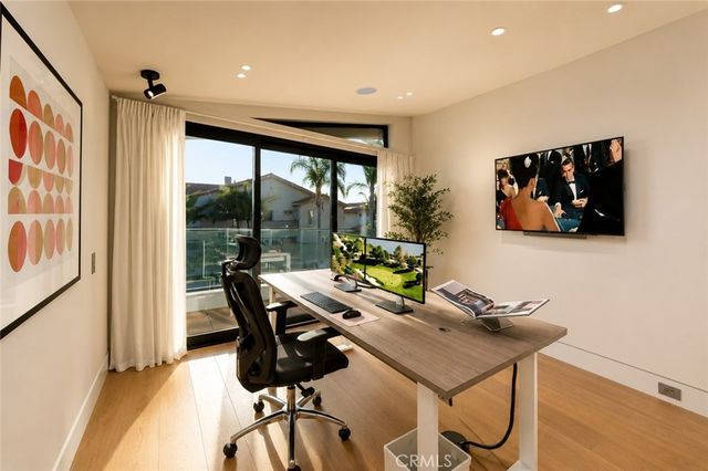 16732 Edgewater, Huntington Beach, CA 92649