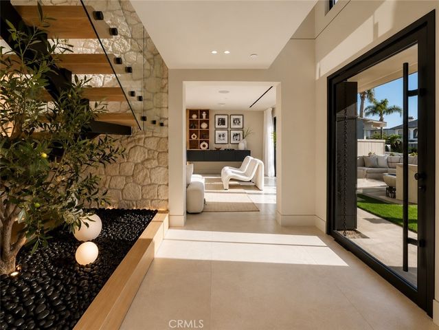 16732 Edgewater, Huntington Beach, CA 92649