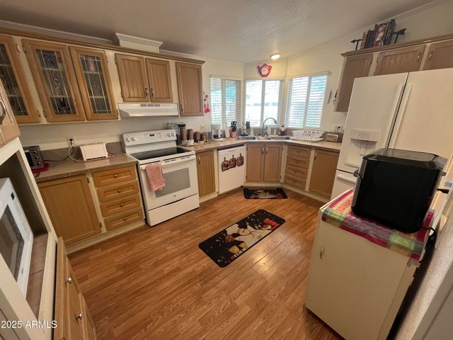 11596 W SIERRA DAWN Boulevard 188, Surprise, AZ 85378