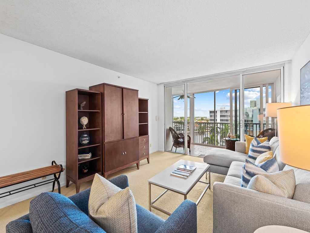 Image 3 of property listing at 3300 S Ocean Boulevard 920-C, Highland Beach, FL 33487