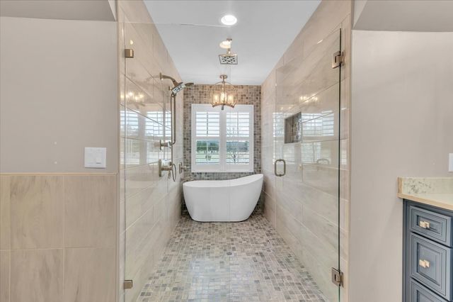 310 Edd Joyce Rd, Bell Buckle, TN 37020