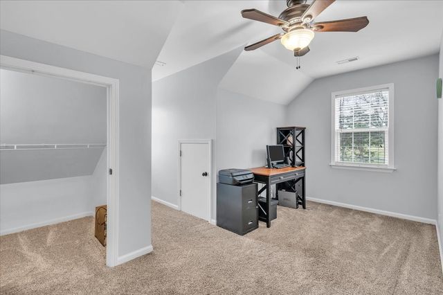 310 Edd Joyce Rd, Bell Buckle, TN 37020