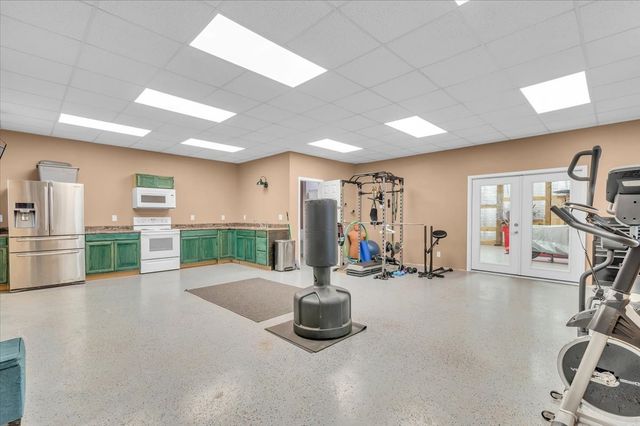 310 Edd Joyce Rd, Bell Buckle, TN 37020