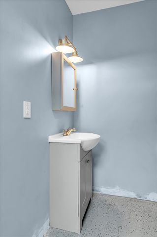 310 Edd Joyce Rd, Bell Buckle, TN 37020