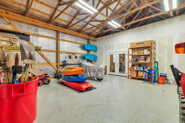 310 Edd Joyce Rd, Bell Buckle, TN 37020