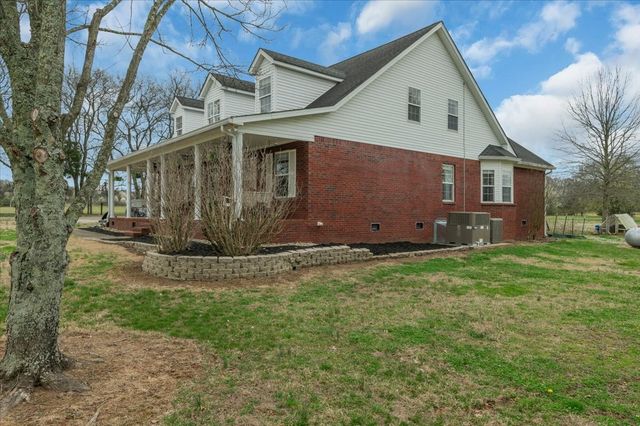 310 Edd Joyce Rd, Bell Buckle, TN 37020