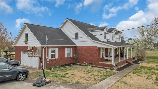 310 Edd Joyce Rd, Bell Buckle, TN 37020