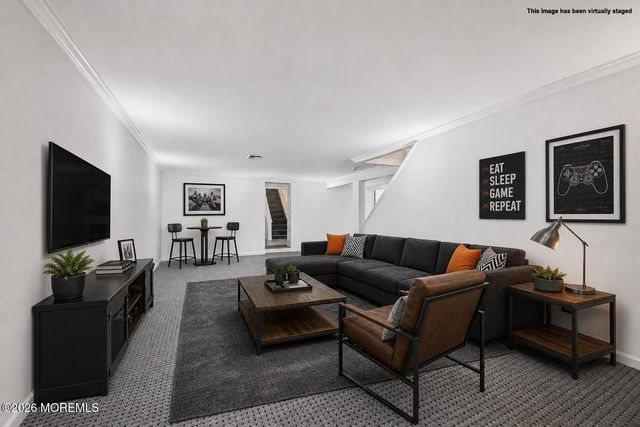 29 Tharp Lane, Marlboro, NJ 07746