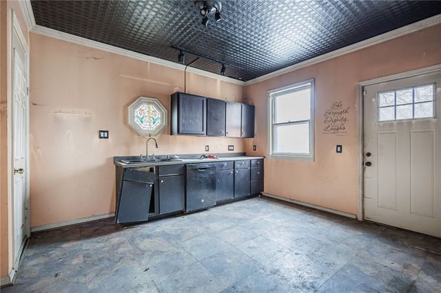 447 West Avenue, Rochester, NY 14611