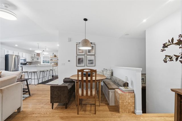 1625 1st Ave, Marion, IA 52302