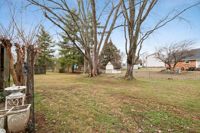 206 Richland Ave, Smyrna, TN 37167