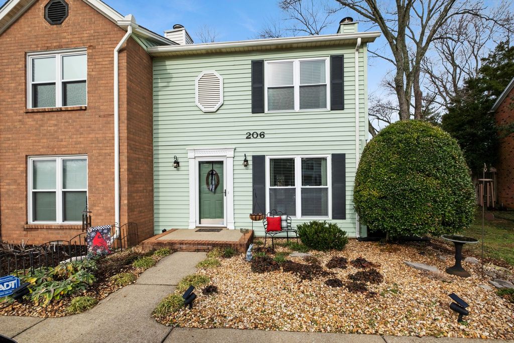 206 Richland Ave, Smyrna, TN 37167