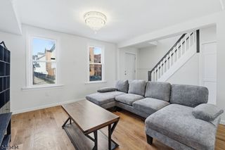 64 Willoughby St, Newark City, NJ 07112