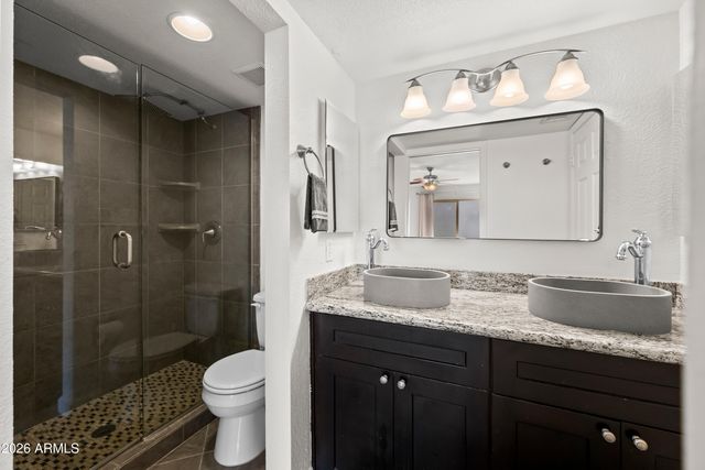 5601 N 79TH Street 2, Scottsdale, AZ 85250