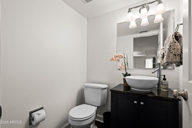 5601 N 79TH Street 2, Scottsdale, AZ 85250