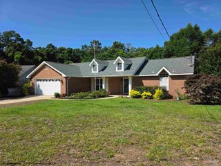 3429 Jubilee Dr, Pace, FL 32571