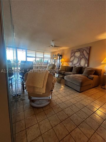251 174th St 2315, Sunny Isles Beach, FL 33160