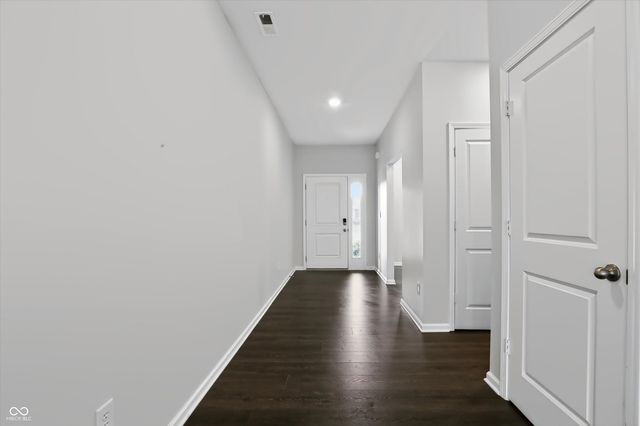 6986 Birmingham Avenue, Mccordsville, IN 46055