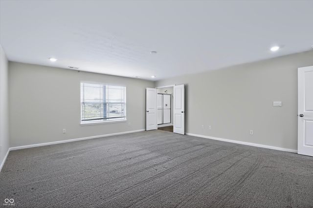 6986 Birmingham Avenue, Mccordsville, IN 46055
