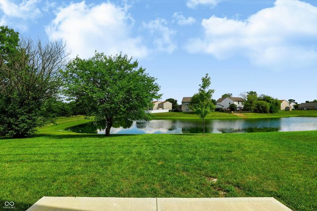 6986 Birmingham Avenue, Mccordsville, IN 46055
