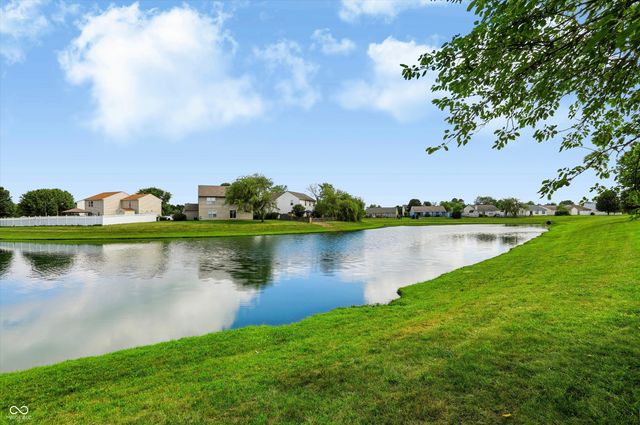 6986 Birmingham Avenue, Mccordsville, IN 46055