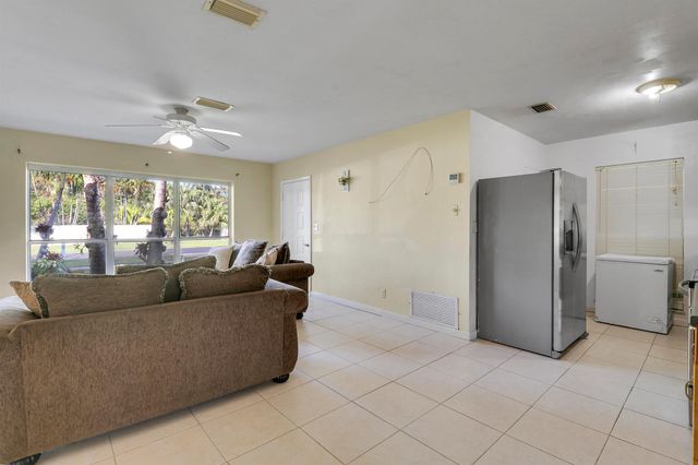 3133 SE Pruitt Road, Port St Lucie, FL 34952