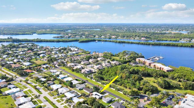 3133 SE Pruitt Road, Port St Lucie, FL 34952